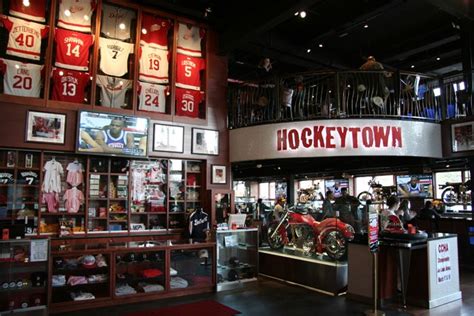 Hockeytown Cafe- Been there | The mitten state, Pure michigan, Red wings hockey