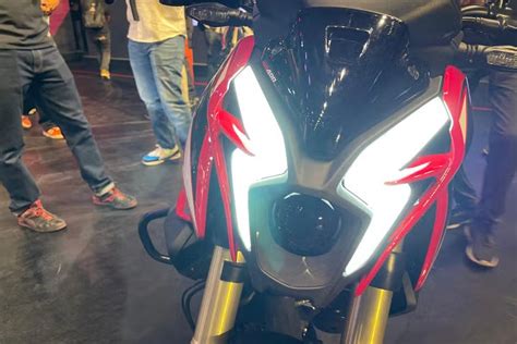 Tin xe hot 4 5 Vua côn tay mạnh hơn Yamaha Exciter ra mắt với giá 52 triệu đồng có ABS 2 kênh