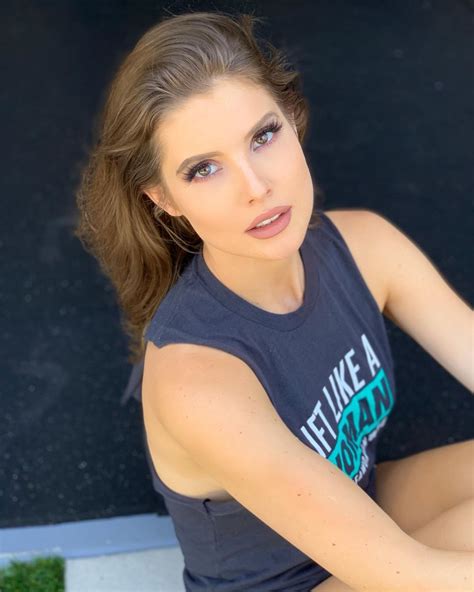 Spanish Designers Amanda Cerny Playboy Playmate Amanda Cerny Hot