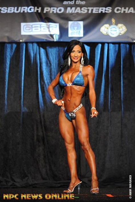 Today S Featured New IFBB Pro Bikini Competitor Sandra Reardon NPC