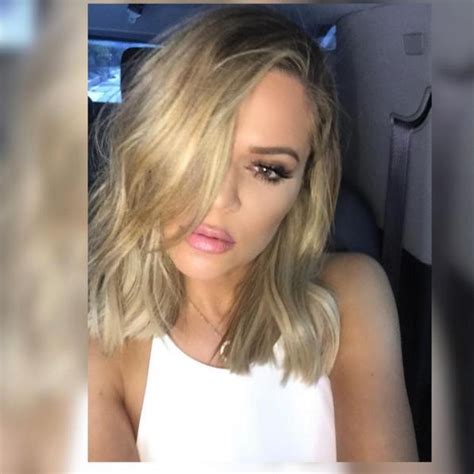 Khloe Kardashian Shows Off New Short Hair