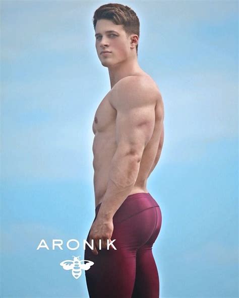 2 371 Likes 10 Comments Aronik Swimwear Aronikswim On Instagram “june 3 It S The Aronik