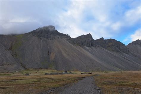 Descubriendo Vestrahorn la montaña tenebrosa de Islandia