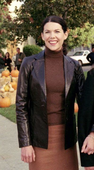 Lorelai Gilmore Outfit Gilmore Girls Fashion Gilmore Girls Outfits