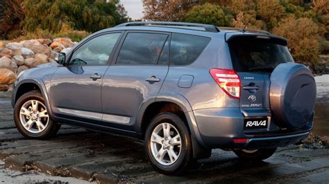 Toyota RAV4 (III) 2.0 бензиновый 2008 | на DRIVE2