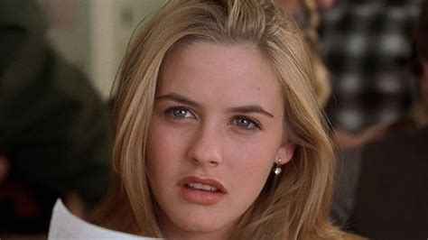 Alicia Silverstone Gets Real About Handling Fame After Clueless