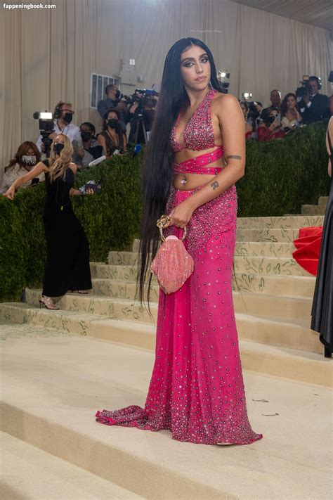 Lourdes Leon Nude OnlyFans Leaks Fappening FappeningBook