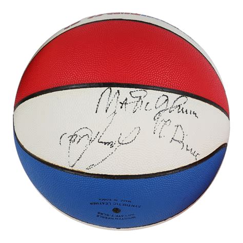 1990 91 Lakers NBA Basketball Signed By 10 With Magic Johnson Vlade