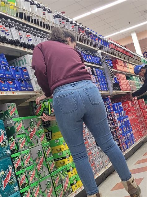 Nice Ass In Jeans At Grocery Store Tight Jeans Forum