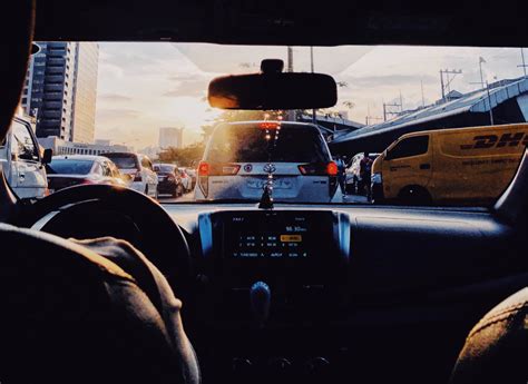 Worsening Metro Manila Traffic: Living in the City vs. the Provinces – Camella Homes