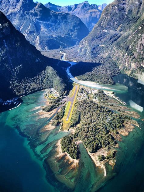 Milford Sound Scenic Flight operated by True South Flights