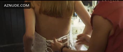 NATASA EXINTAVELONI Nude AZNude