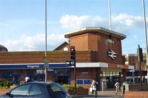 Kingston Railway Station Kingston Upon Thames 2021 Ce Quil Faut