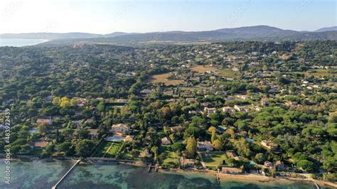 Foto De Survol Du Port De Saint Tropez Sur La French Riviera Dans Le