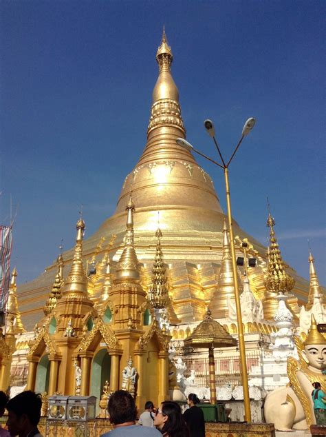 Stephanie's Travels: Yangon, Myanmar: Shwedagon Pagoda