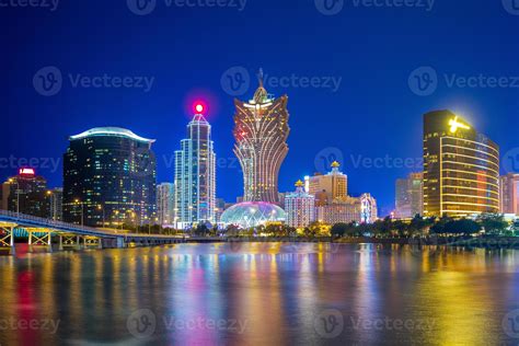 Skyline of Macau by the sea at night in China 2557096 Stock Photo at Vecteezy