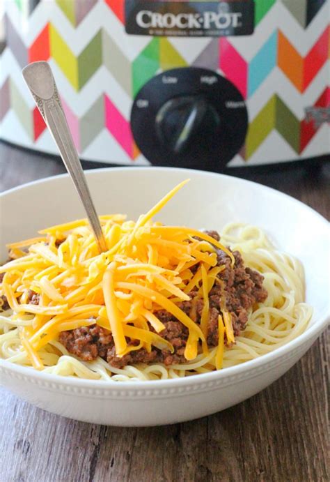 Slow Cooker Cincinnati Chili - Foodtastic Mom