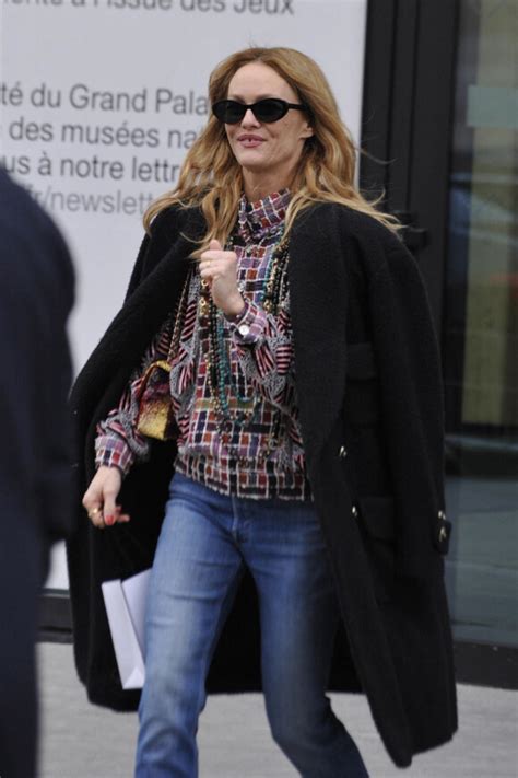 Photo Vanessa Paradis s est confiée sur son âge et le temps qui passe