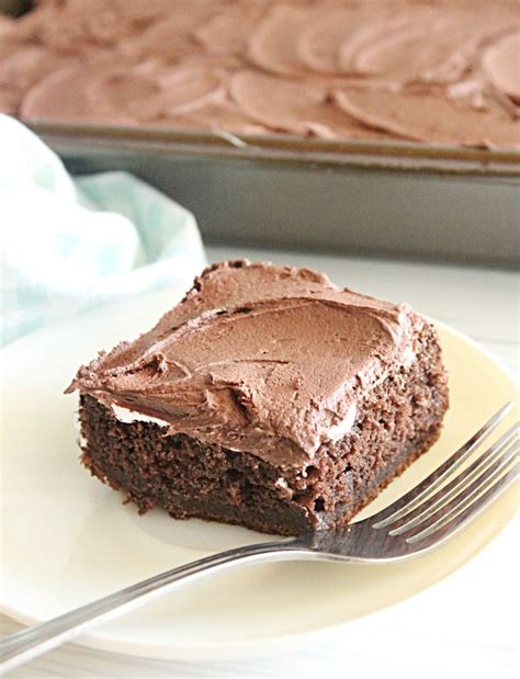 Marshmallow Fluff Chocolate Cake – Big Green House