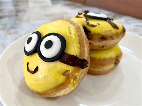 We Tried The New Krispy Kreme Minions Themed Donuts HungryGoWhere