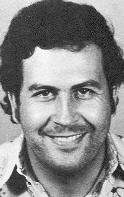 Пабло Эскобар (Pablo Escobar): фильмы, биография, семья, фильмография ...