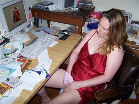 Women Watching Viewing Looking At Porn Gallery