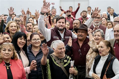 Maestros Jubilados Manifiestan Apoyo a Ismael Burgueño para la Alcaldía