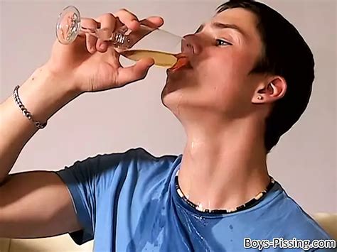 Twinks Roma Artur And Archi Drinks Piss Before Raw Fucking Gay Riding Cumshot Porn XHamster