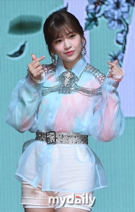 올해 수능 미응시 아이브 안유진 네이버 엔터