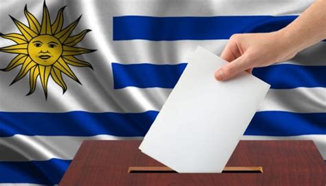 La Democracia El Sistema Pol Tico Y La Justicia En Uruguay