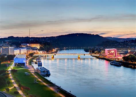 Sehenswürdigkeiten And Architektur In Linz Linz Tourismus