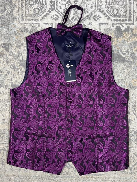 SuiSional Men S Violet Paisley 5 Button Down Vest Size L W Bow Tie EBay