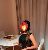 Khushi Real Meet Cam Session Indian Escort In Pune