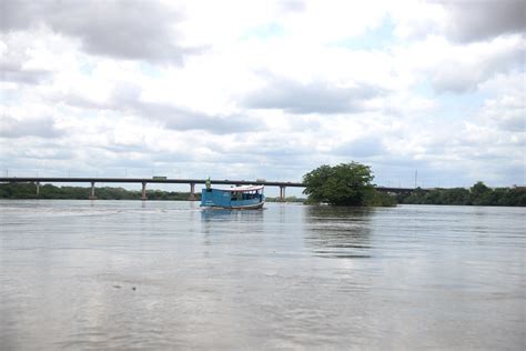 Rio Marathaoan Em Barras Atinge A Cota De Alerta Para Risco De