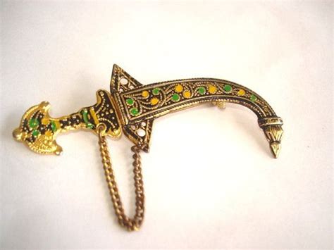 spanish jewelry | Gold jewelry indian, Silver pendant necklace, Jewelry