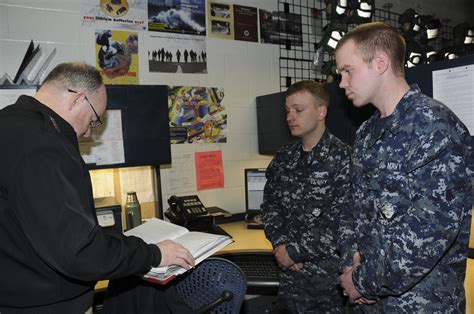 Archived U S Fleet Forces Command Blog Hm Squadron Visit