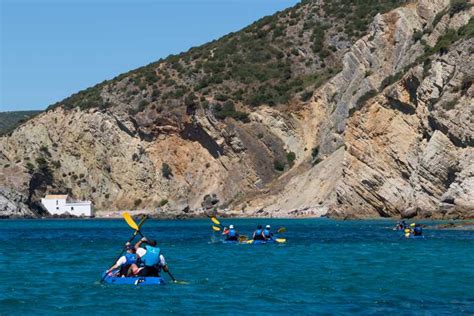 Sesimbra Tour Guidato In Kayak Del Parco Naturale Di Arrabida E Delle