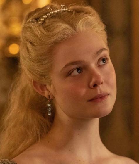 Elle Fanning Brunette Elle Fanning Brunette Character Inspiration