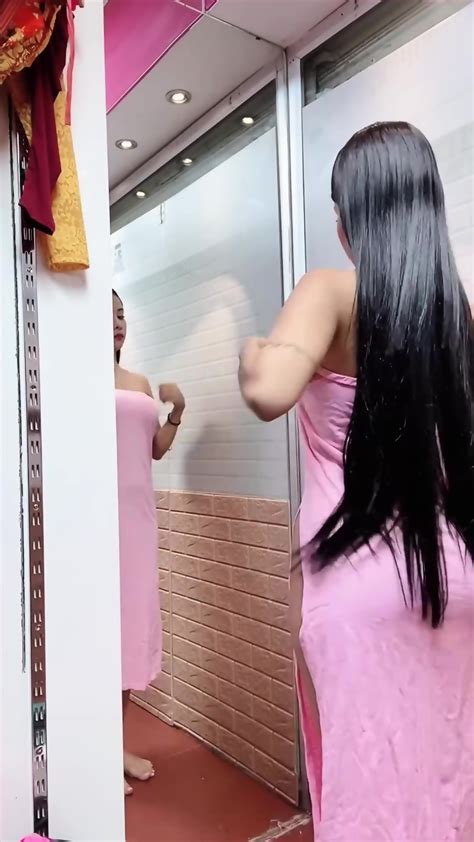 Hermosa Latina