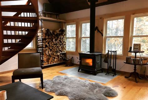 10 Cozy Cabins for Rent in Maine - New England Today