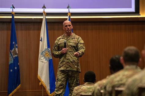 Air Force Leaders Focus On Ace During Kadena Visit Kadena Air Base News