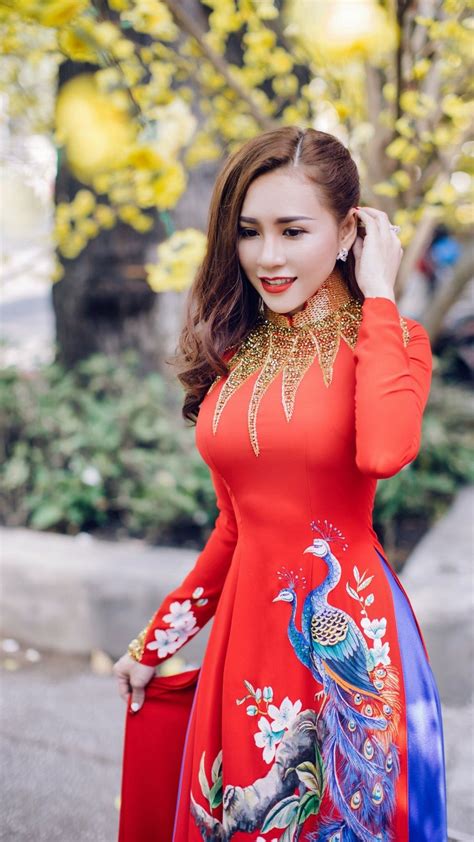 Beautiful Long Dresses Lovely Ao Dai Vietnam Vietnamese Dress Oriental Fashion Traditional