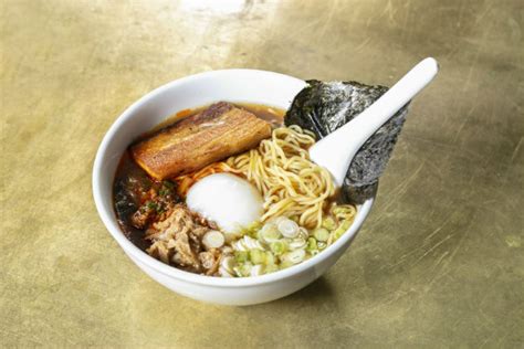 Deconstructing David Chang's Momofuku Ramen Recipe | How to Make the ...