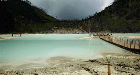 Menikmati Pesona Keindahan Kawasan Wisata Kawah Putih Bandung