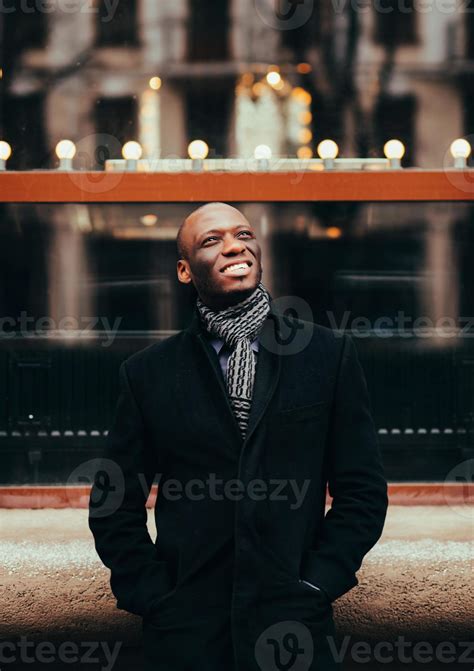 portrait of a smiling man 14896013 Stock Photo at Vecteezy