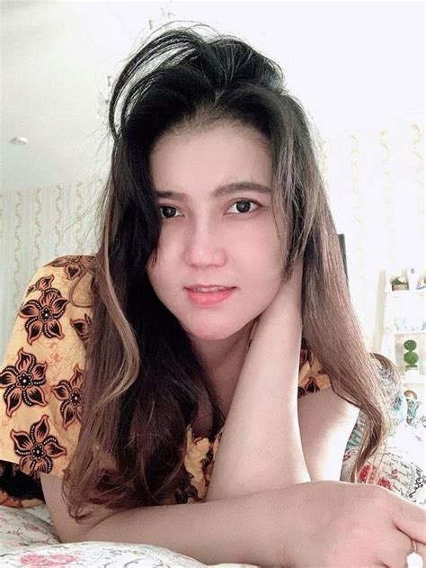 Potret 6 Penyanyi Dangdut Tanpa Makeup Muka Bantal Jadi Sorotan Hot Liputan6