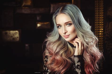 Portrait Alberta Ushakova Face Nose Rings Blonde Women Dyed Hair