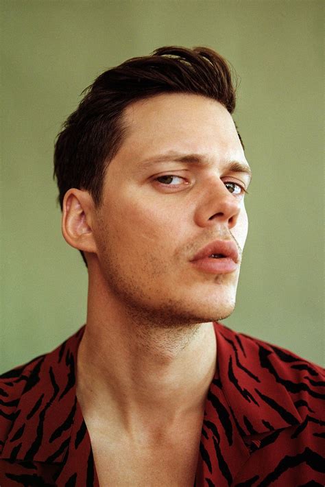 Bill Skarsgard 2019 Bill Skarsgard Actors Beautiful Men