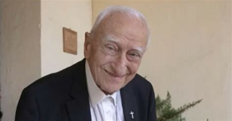 Morto Monsignor Luigi Bettazzi Era L Ultimo Vescovo Italiano Ad Aver