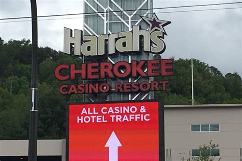 Harrah's Cherokee Casinos in North Carolina Remain Open, Defy Gov.